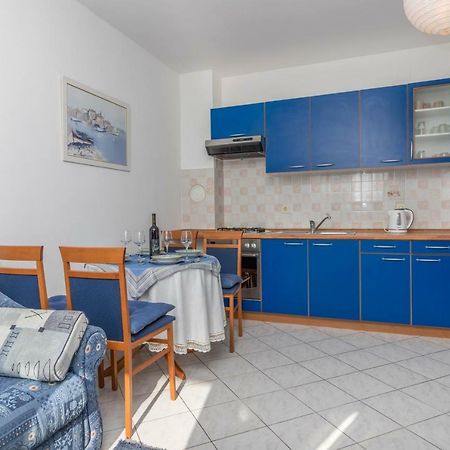 Apartmani Adria Lila Crikvenica Dramalj Kültér fotó
